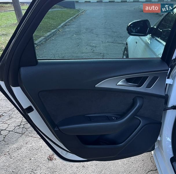 Седан Audi A6 2011 в Кривому Розі