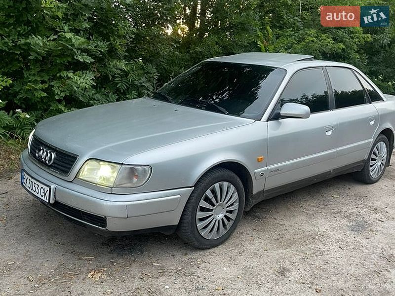 Седан Audi A6 1994 в Володарке