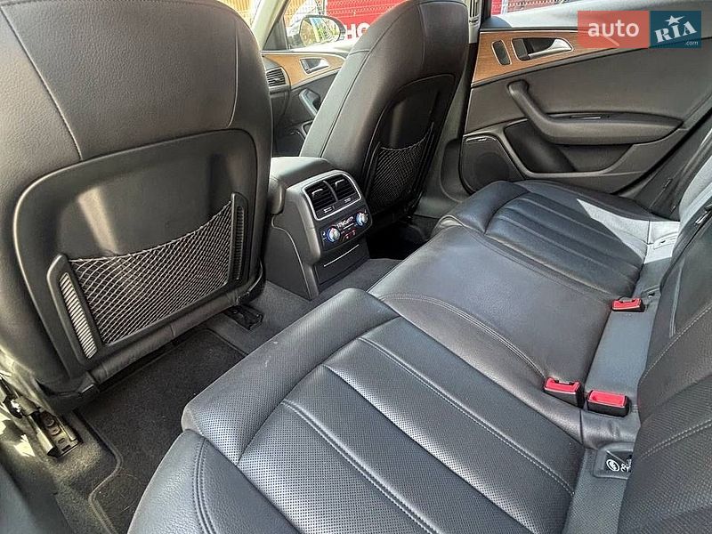 Седан Audi A6 2015 в Киеве