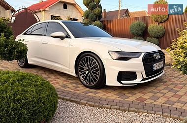Седан Audi A6 2019 в Мукачево