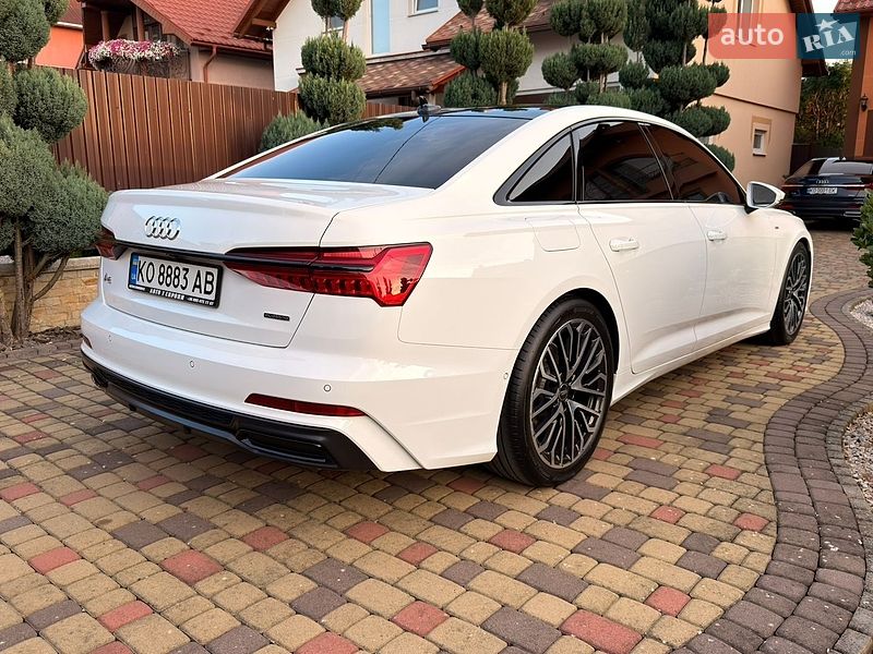 Седан Audi A6 2019 в Мукачево