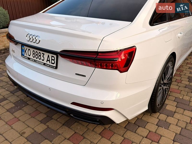 Седан Audi A6 2019 в Мукачево