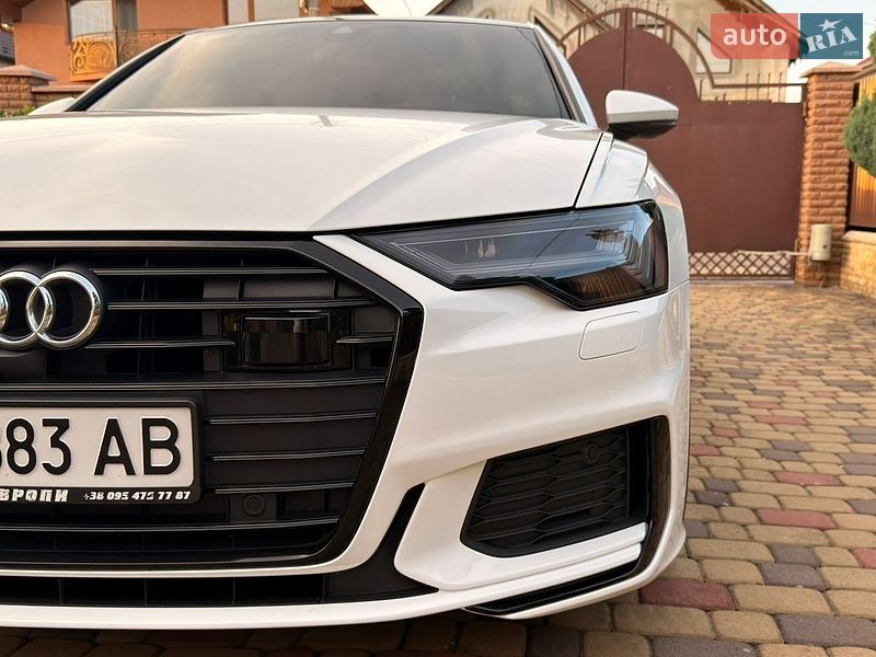 Седан Audi A6 2019 в Мукачево