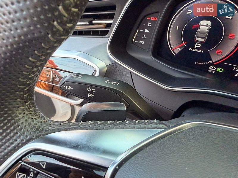 Седан Audi A6 2019 в Мукачево