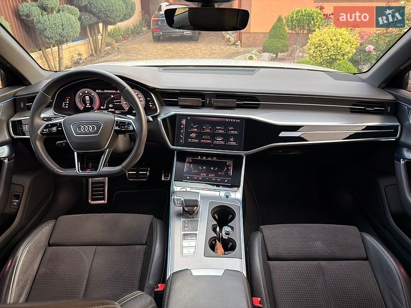 Седан Audi A6 2019 в Мукачево