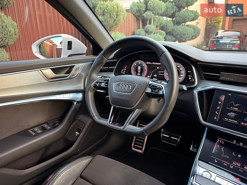 Седан Audi A6 2019 в Мукачево