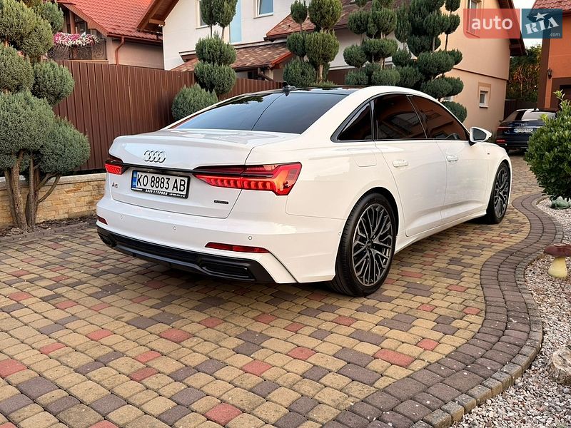 Седан Audi A6 2019 в Мукачево