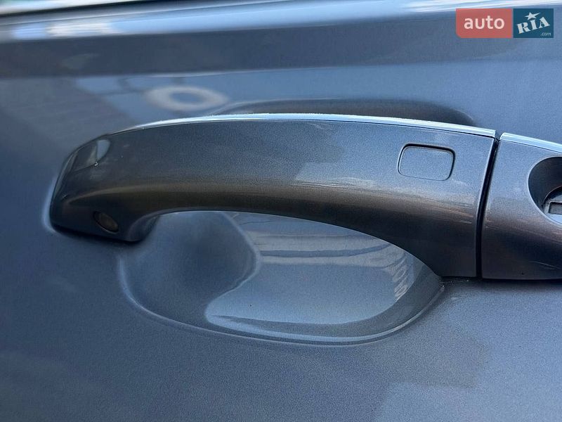 Седан Audi A6 2015 в Киеве