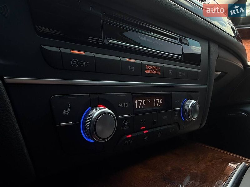 Седан Audi A6 2015 в Киеве