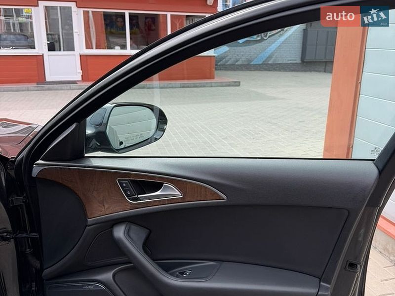 Седан Audi A6 2012 в Киеве