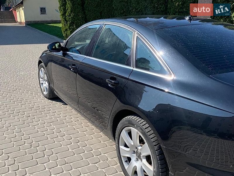 Седан Audi A6 2011 в Кременце