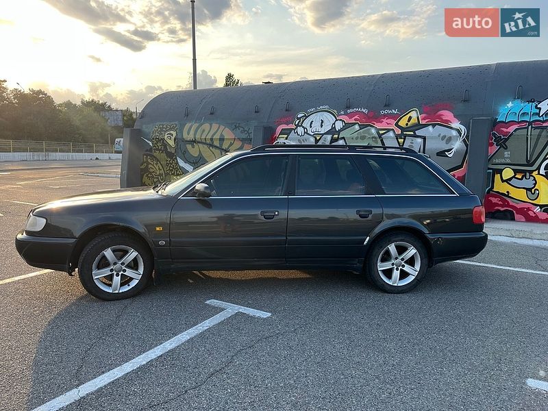 Универсал Audi A6 1996 в Киеве