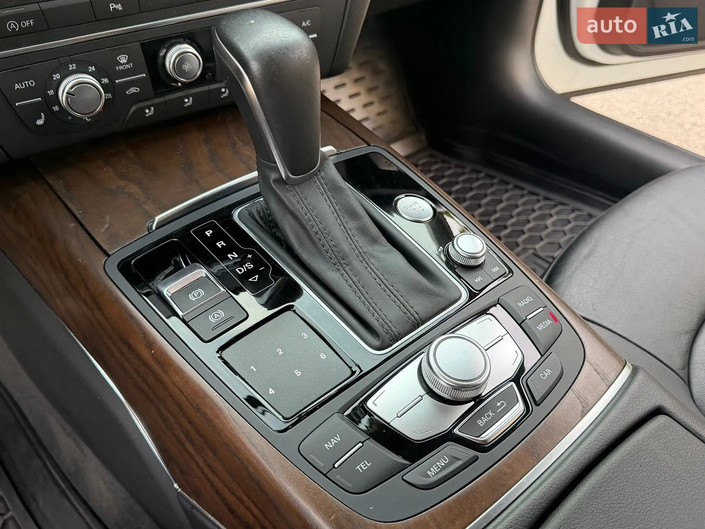 2015 Audi A6 - мініатюра 28