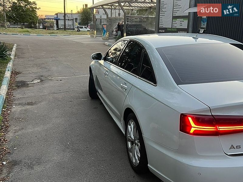 Седан Audi A6 2015 в Запоріжжі