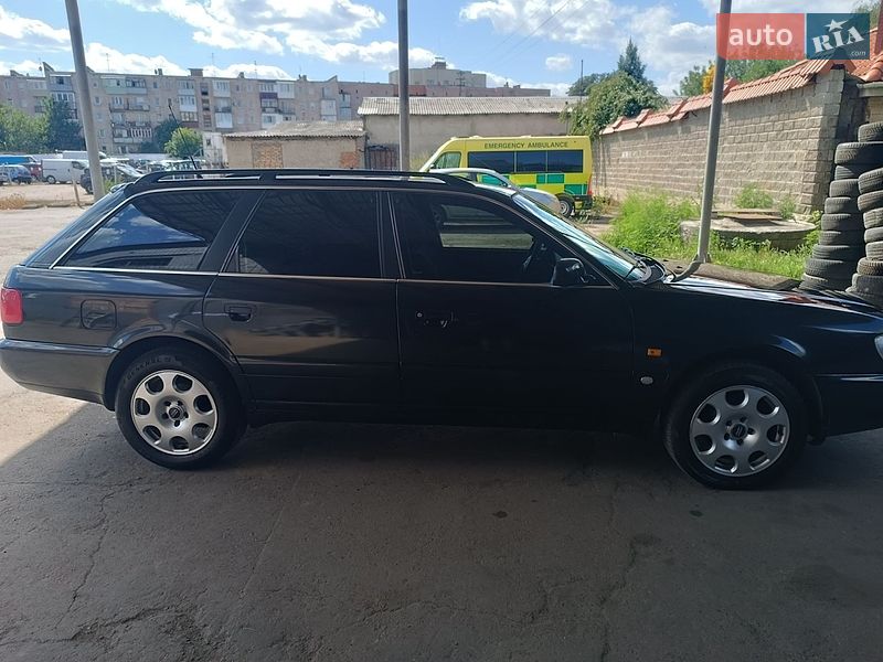 Універсал Audi A6 1996 в Рівному