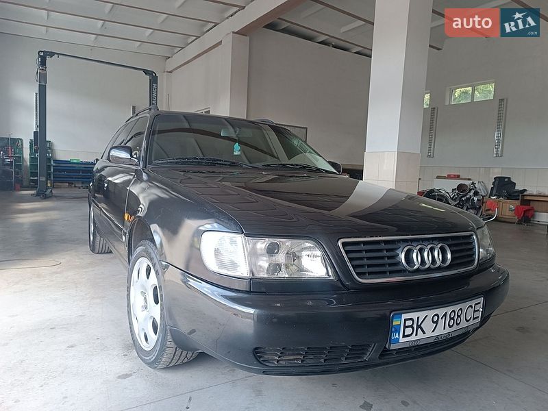 Універсал Audi A6 1996 в Рівному