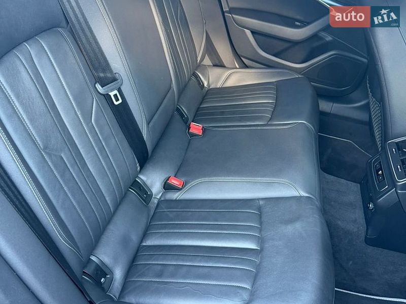 Седан Audi A6 2019 в Прилуках