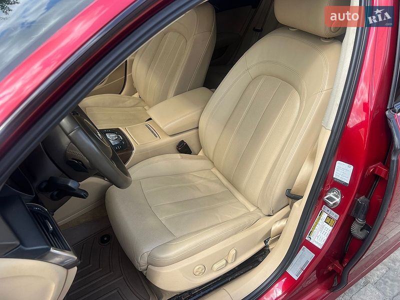 Седан Audi A6 2015 в Ровно