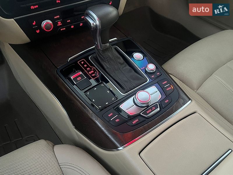 Седан Audi A6 2015 в Ровно