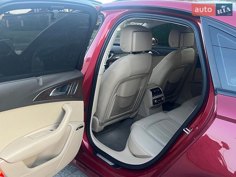 Седан Audi A6 2015 в Ровно