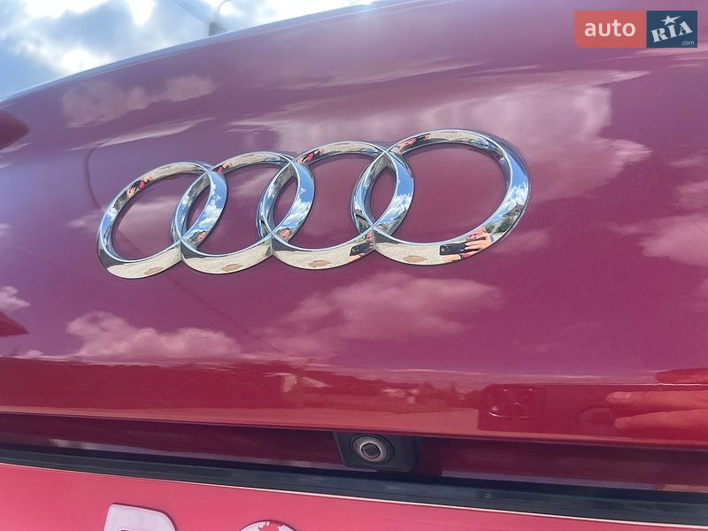 Седан Audi A6 2015 в Ровно