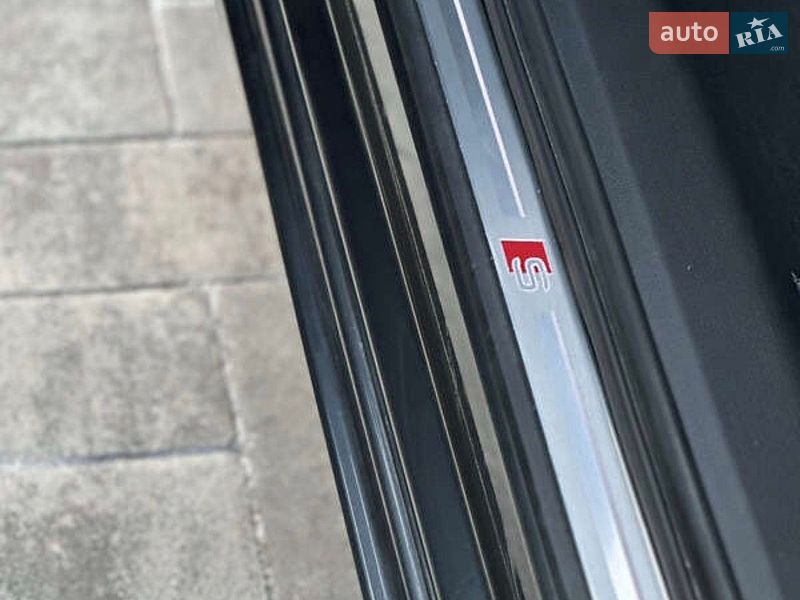 Универсал Audi A6 2021 в Киеве