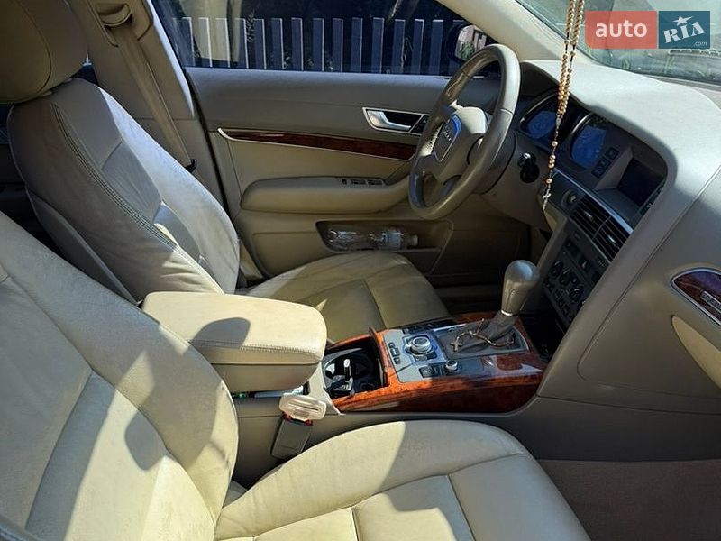 Седан Audi A6 2005 в Буковеле