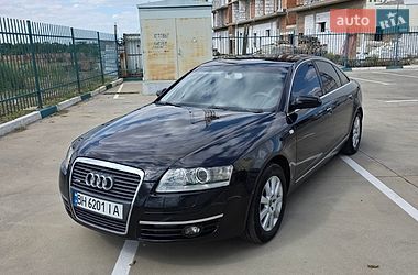 Седан Audi A6 2005 в Южному