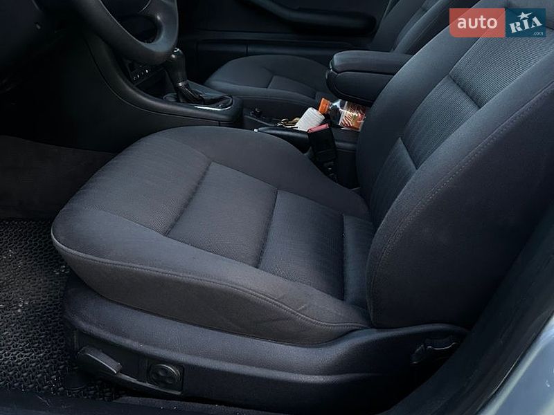 Седан Audi A6 2002 в Дубні фото 9 Седан Audi A6 2002 в Дубні