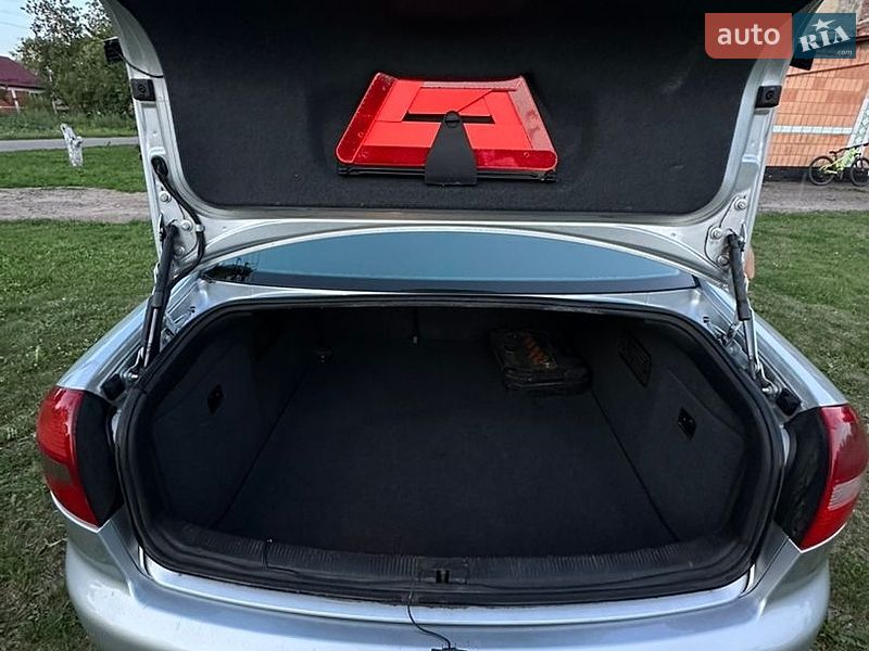 Седан Audi A6 2002 в Дубні фото 21 Седан Audi A6 2002 в Дубні