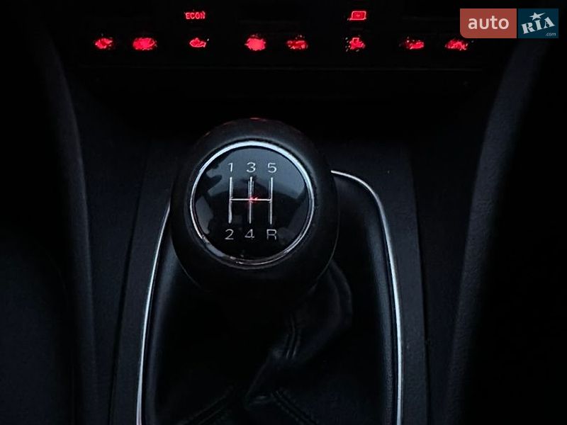 Седан Audi A6 2002 в Дубні фото 27 Седан Audi A6 2002 в Дубні