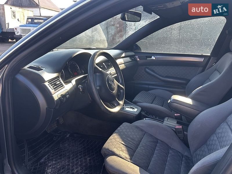 Универсал Audi A6 2004 в Олевске