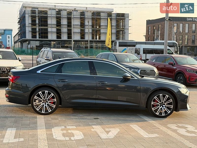 Седан Audi A6 2022 в Львові