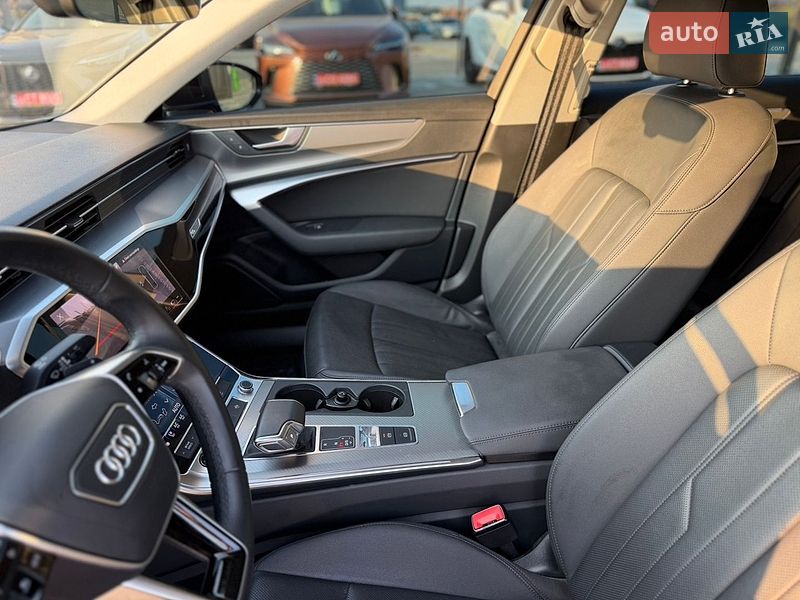 Седан Audi A6 2022 в Львові