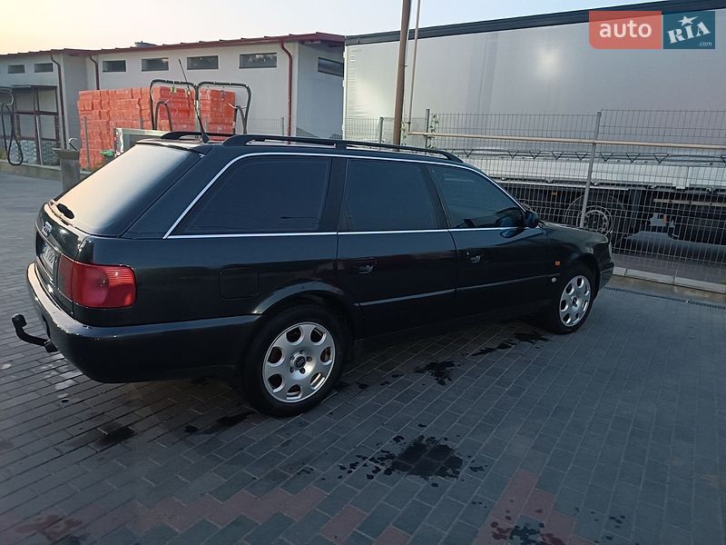 Універсал Audi A6 1996 в Рівному