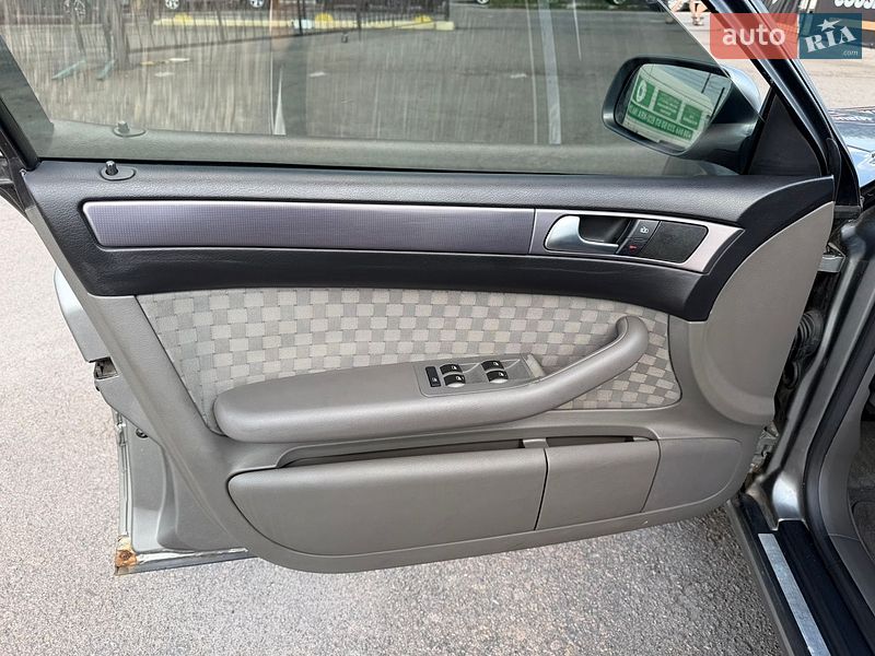 Універсал Audi A6 2004 в Києві