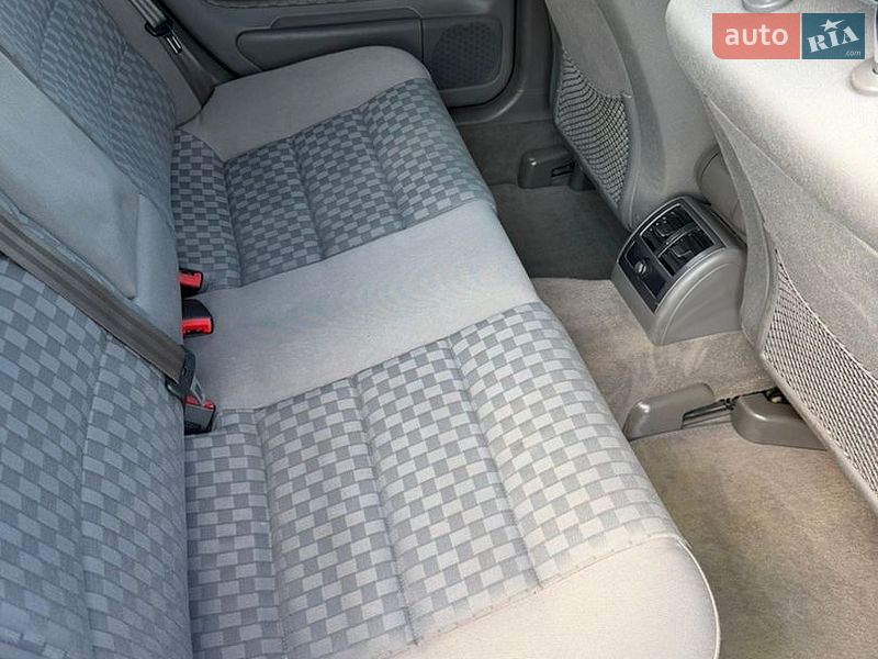 Універсал Audi A6 2004 в Києві