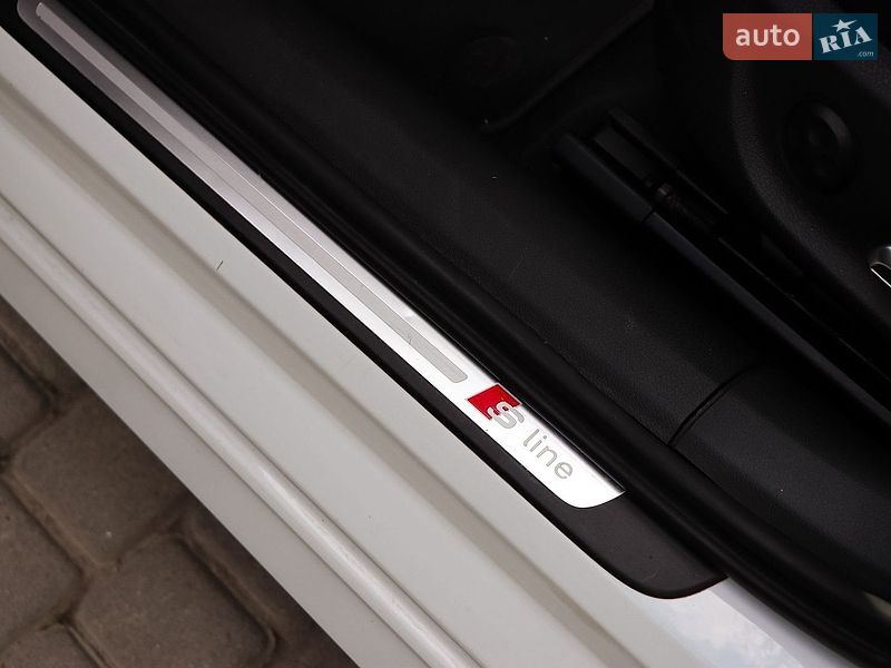 Седан Audi A6 2017 в Стрию