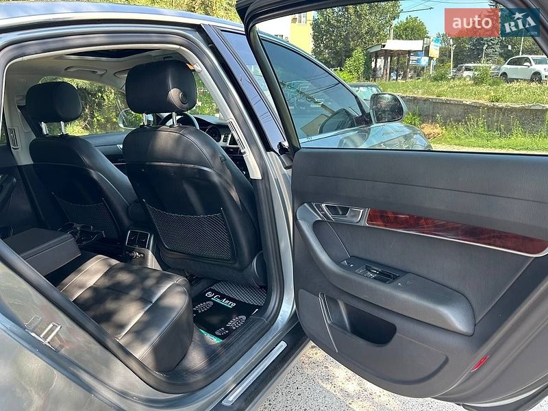 Седан Audi A6 2010 в Чернівцях