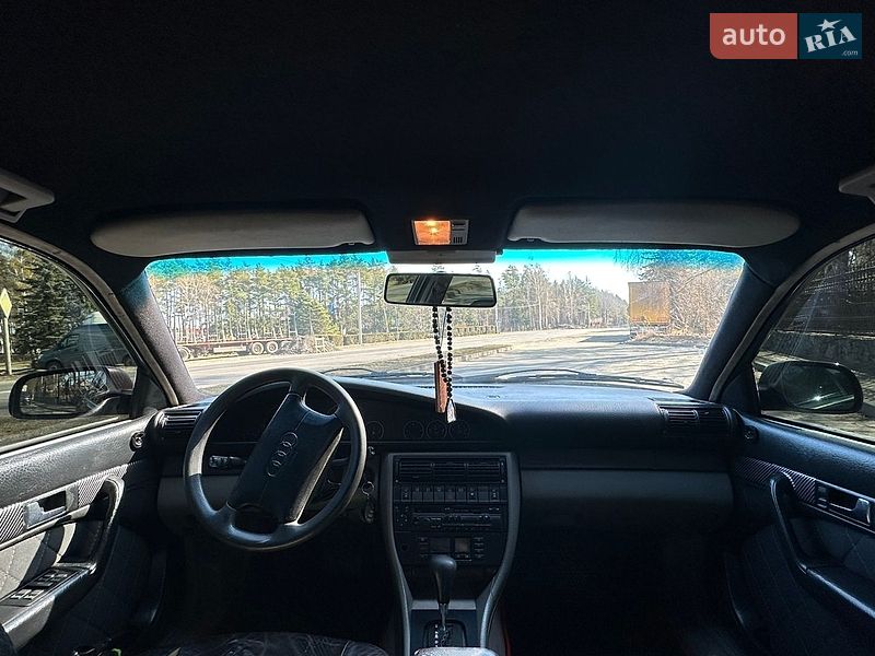 Универсал Audi A6 1996 в Маневичах