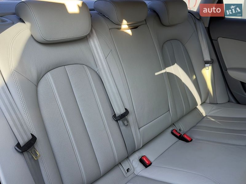 Седан Audi A6 2011 в Житомире