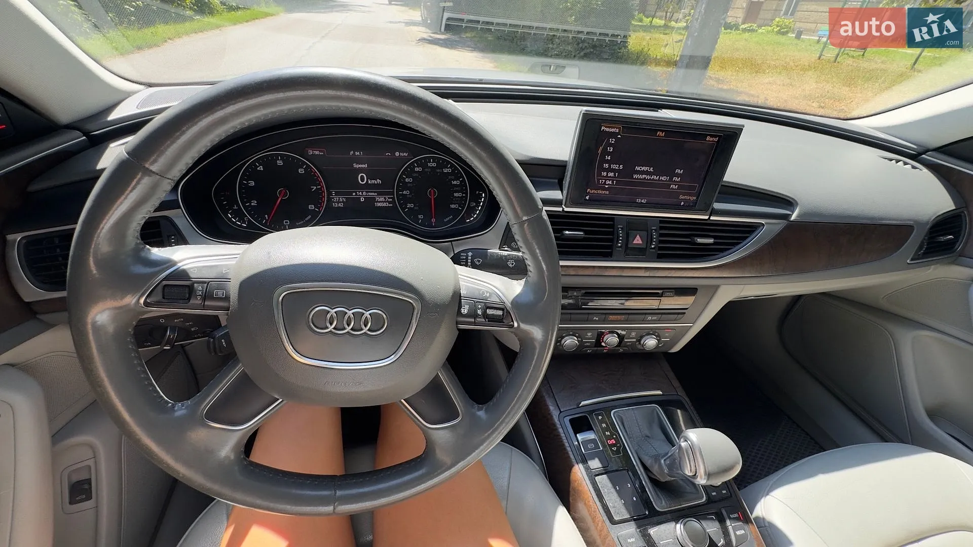 2012 Audi A6 - мініатюра 16