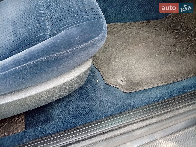 Седан Audi A6 1995 в Житомирі