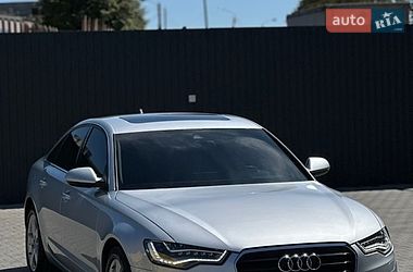 Седан Audi A6 2014 в Дубні