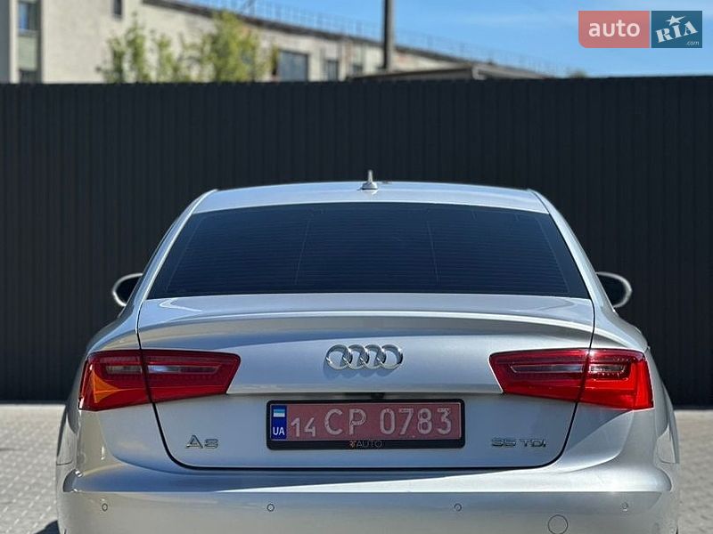 Седан Audi A6 2014 в Дубні