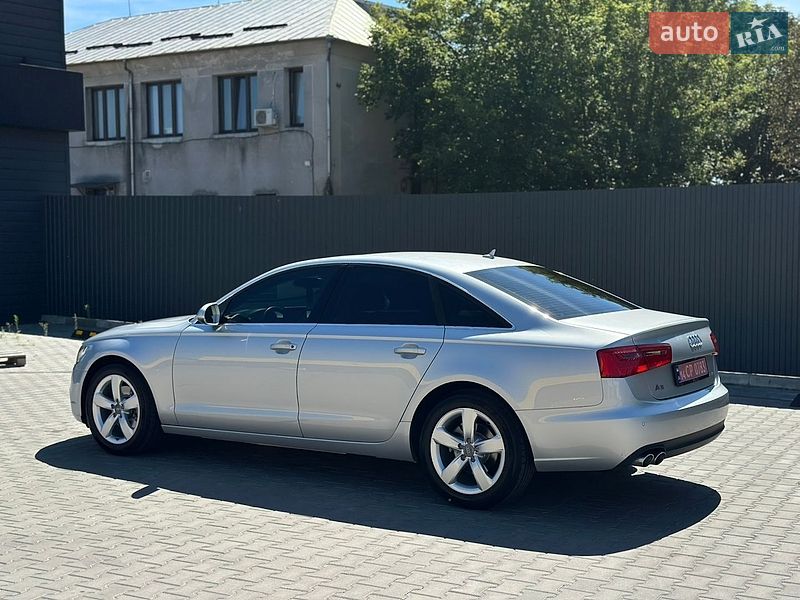 Седан Audi A6 2014 в Дубні