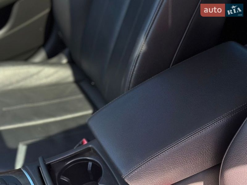 Седан Audi A6 2014 в Дубні