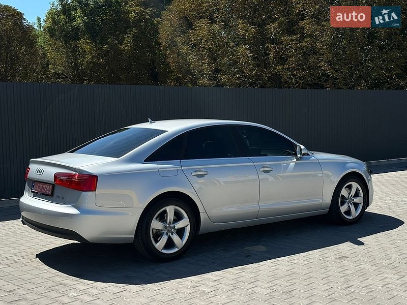 Седан Audi A6 2014 в Дубні