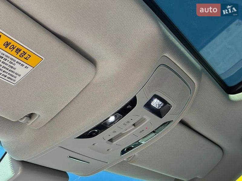 Седан Audi A6 2014 в Дубні