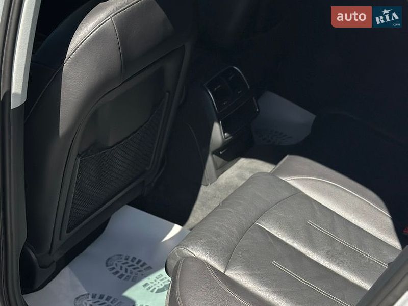 Седан Audi A6 2014 в Дубні